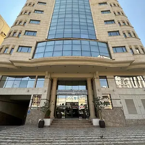 فندق هوليداي بالاس, مكة